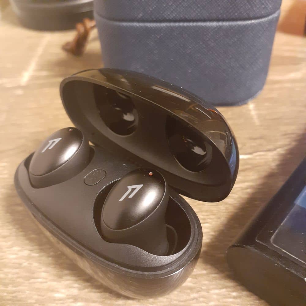 完全ワイヤレスイヤホン 1more Colorbuds レビュー Audio Sound Premium 完全ワイヤレスイヤホン 1more Colorbuds レビュー Audio Sound Premium
