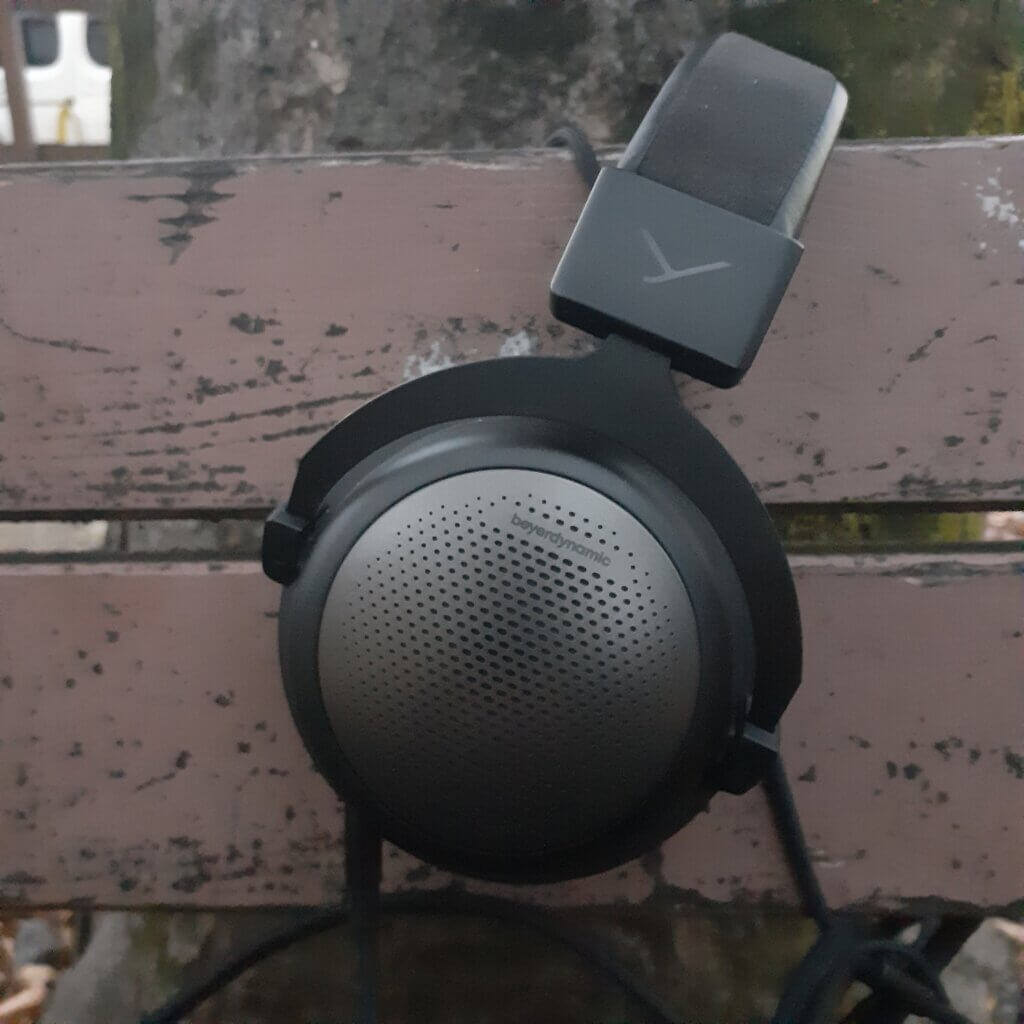 beyerdynamic T5 3rd Generation beyerdynamic T1 3rd