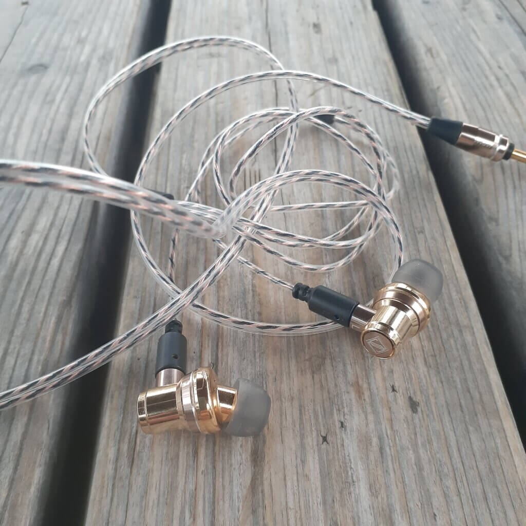 Audiosense DT300 newspring NSE1000-B