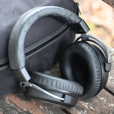 【ハイエンドヘッドホン beyerdynamic T5p 2nd Generation レビュー】明るく聞き心地の良いサウンド。良好な装着感も魅力