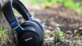 【モニターヘッドホン SONY MDR-MV1 レビュー】立体音響時代に合わせて定位感を重視した空間表現系モニター